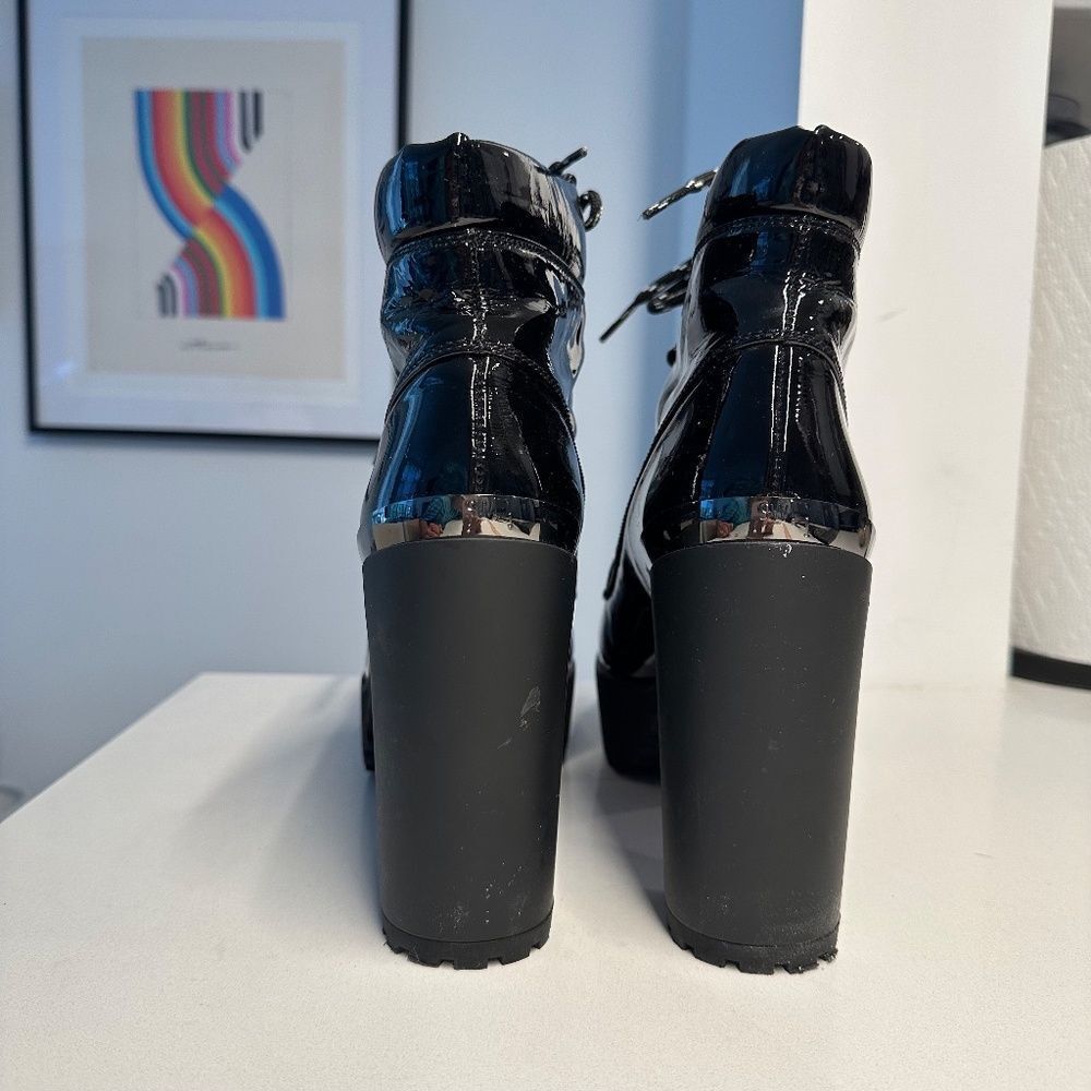 Stuart Weitzman Black Patent Leather Rugged Platform Combat Booties Size 9 - Picture 7 of 13